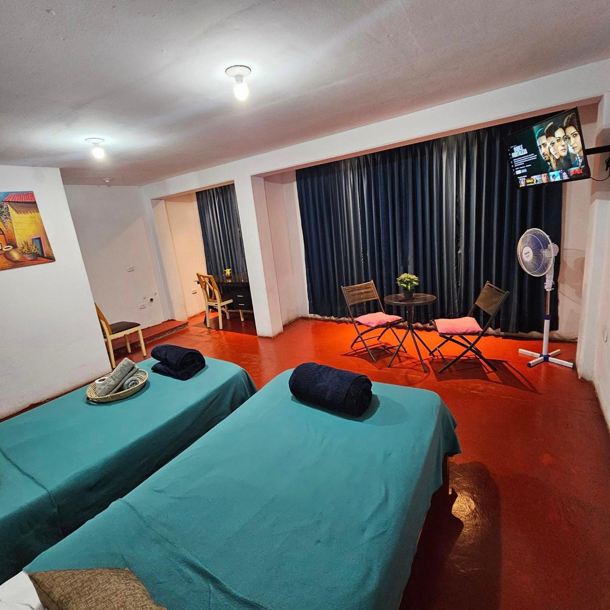 Lima Airport Hostel With Free Airport Pick Up Callao Bagian luar foto