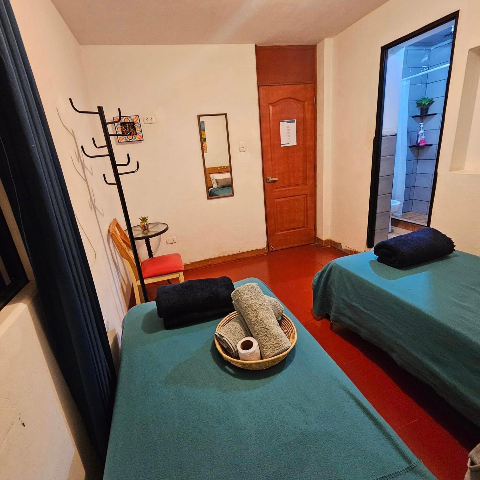Lima Airport Hostel With Free Airport Pick Up Callao Bagian luar foto