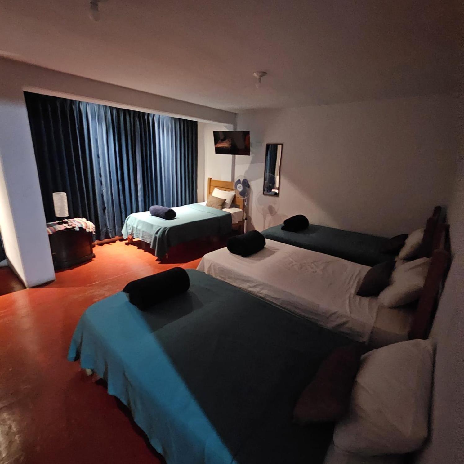 Lima Airport Hostel With Free Airport Pick Up Callao Bagian luar foto