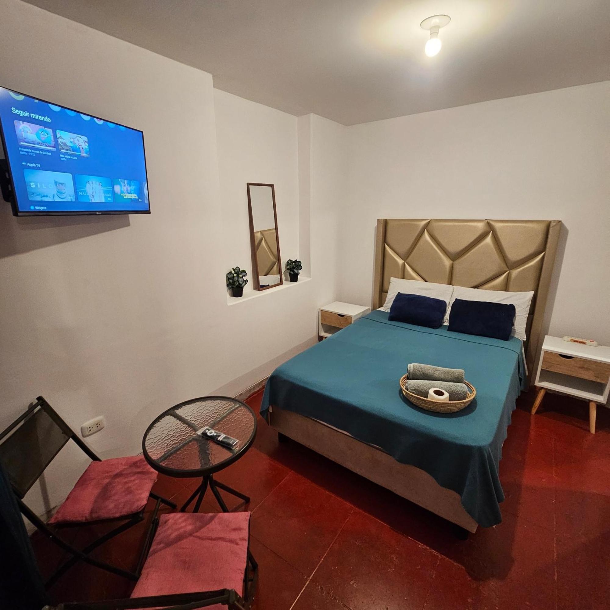 Lima Airport Hostel With Free Airport Pick Up Callao Bagian luar foto
