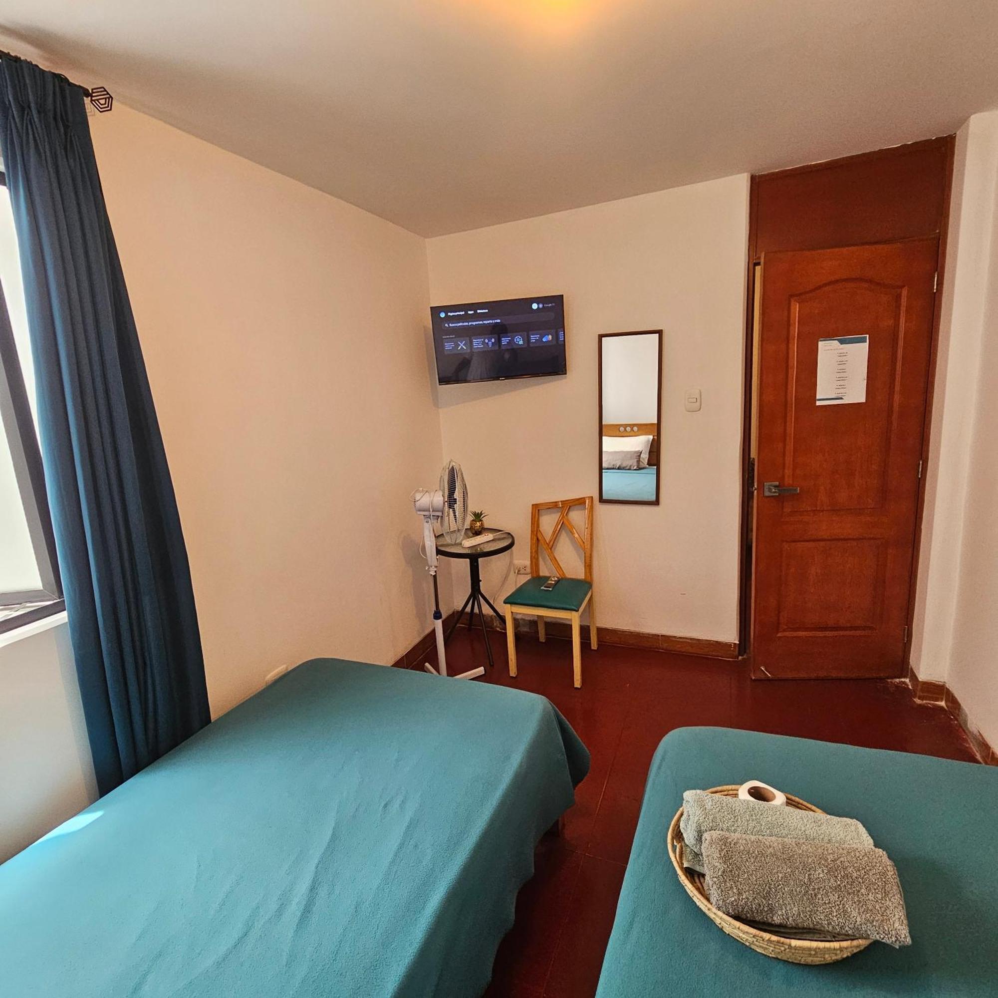 Lima Airport Hostel With Free Airport Pick Up Callao Bagian luar foto