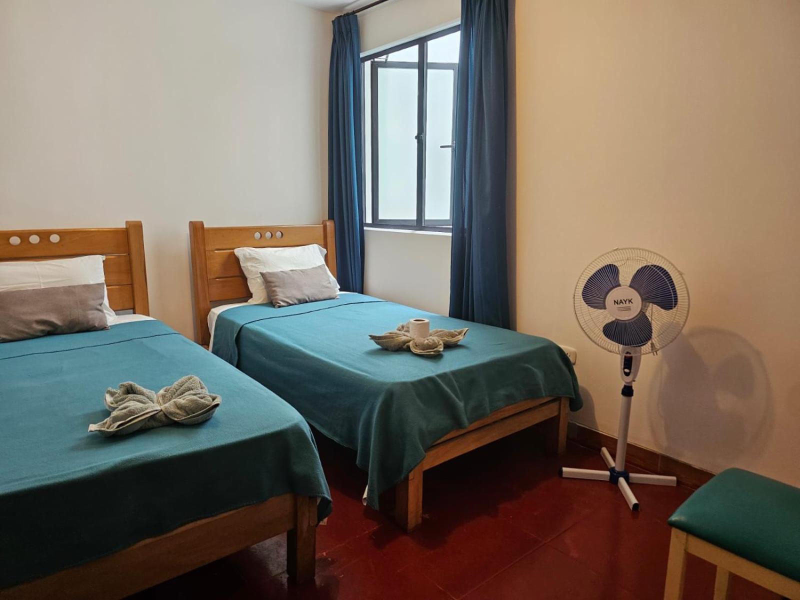 Lima Airport Hostel With Free Airport Pick Up Callao Bagian luar foto